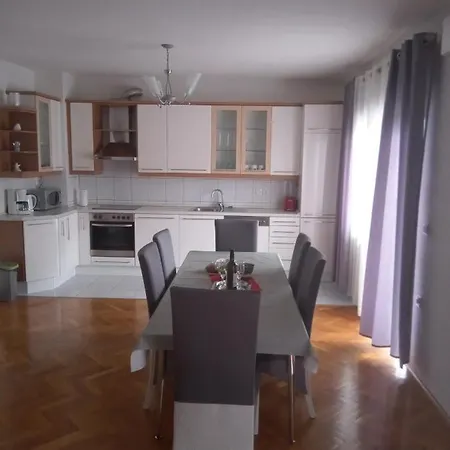 Teklic 아파트 Kaštela